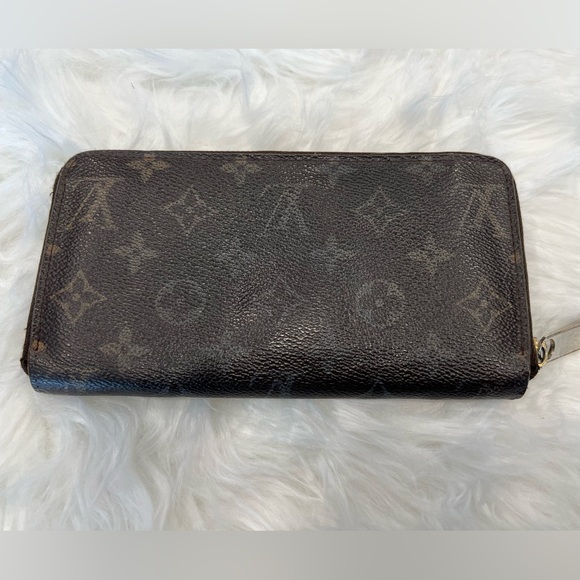 ✨ Vintage Louis Vuitton Monogram Zippy Wallet | Authenticated Classic ✨ - Picture 1 of 9